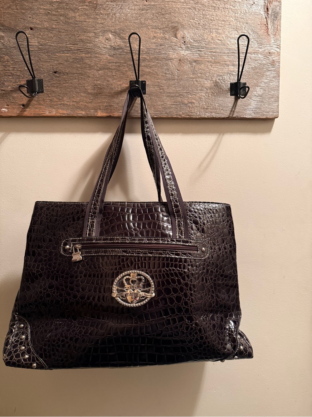 Kathy Van Zeeland Black Mock Patent Croc PVC Shoulder XL Tote Bag, 18"x13"x7"EUC